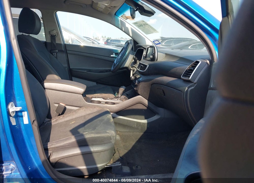 2019 HYUNDAI TUCSON SE VIN: KM8J23A45KU933644