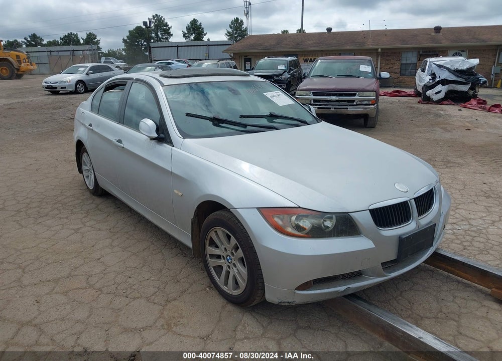 2007 BMW 328I VIN: WBAVA37597NL13760