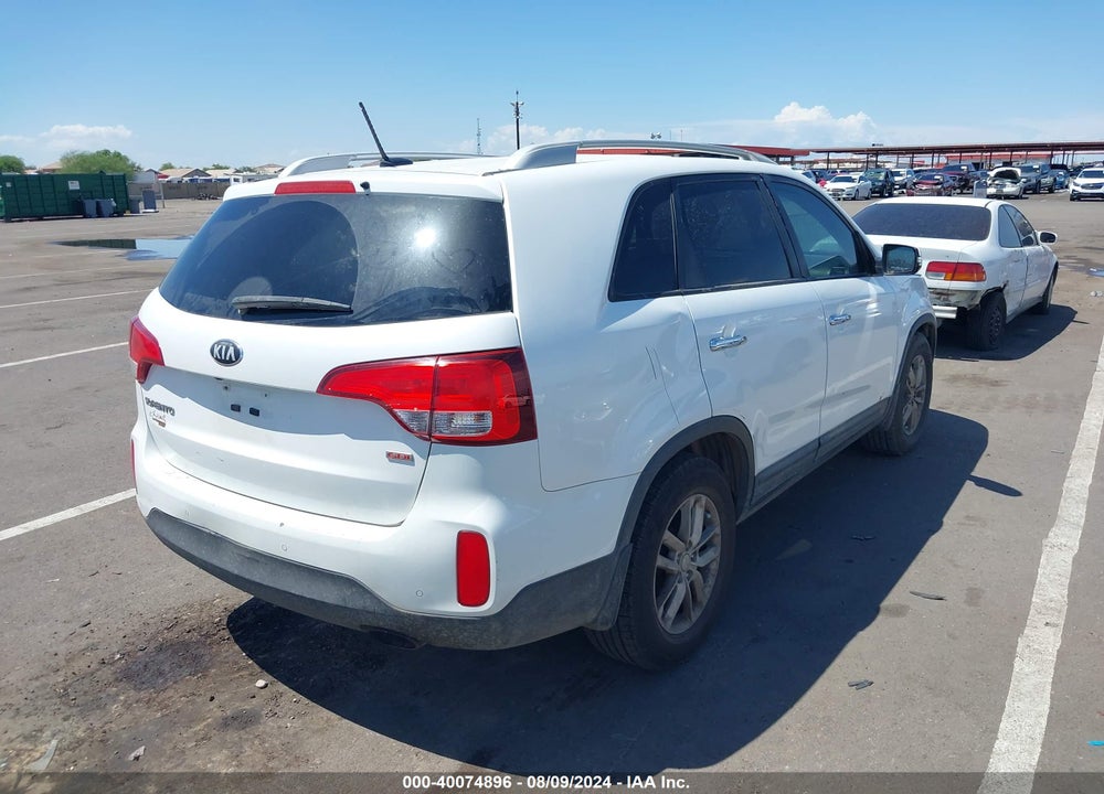 2014 KIA SORENTO LX VIN: 5XYKT3A6XEG453418