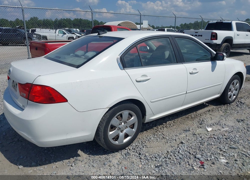 2009 KIA OPTIMA LX VIN: KNAGE228X95355432