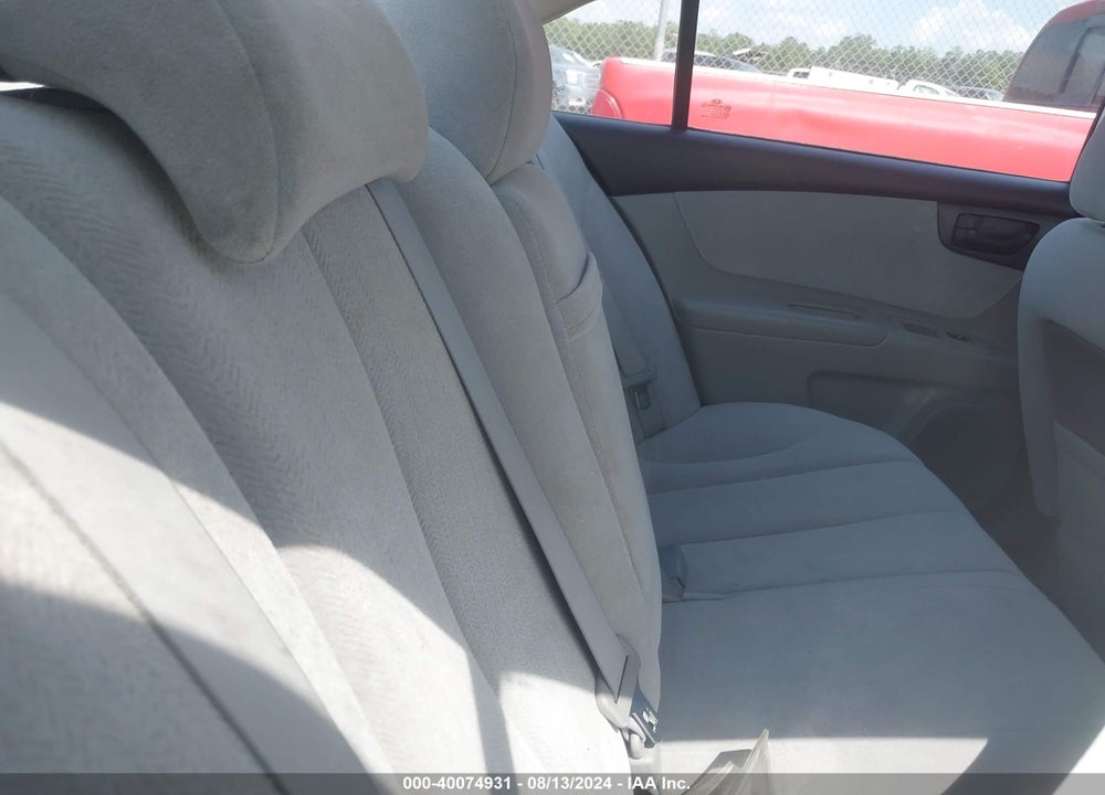 2009 KIA OPTIMA LX VIN: KNAGE228X95355432