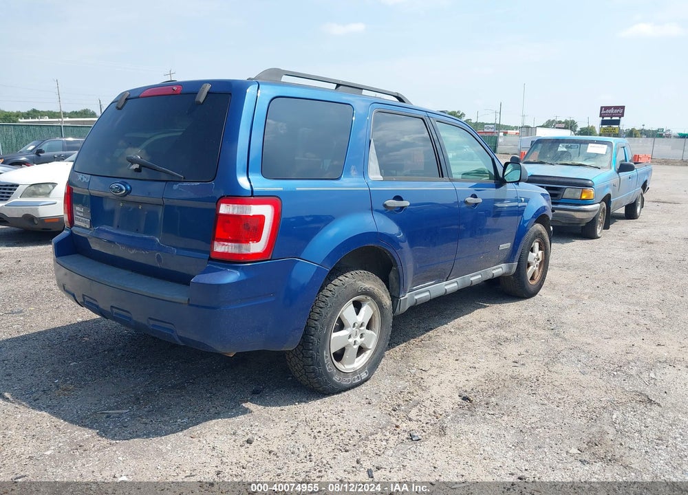 2008 FORD ESCAPE VIN: 1FMCU03128KD05579