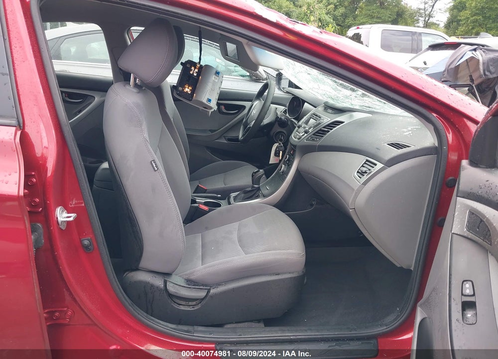 2014 HYUNDAI ELANTRA SE VIN: 5NPDH4AE2EH543291