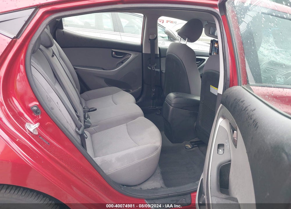 2014 HYUNDAI ELANTRA SE VIN: 5NPDH4AE2EH543291