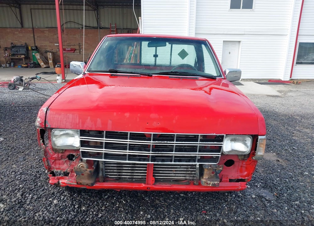1994 NISSAN TRUCK XE VIN: 1N6SD11S1RC413332