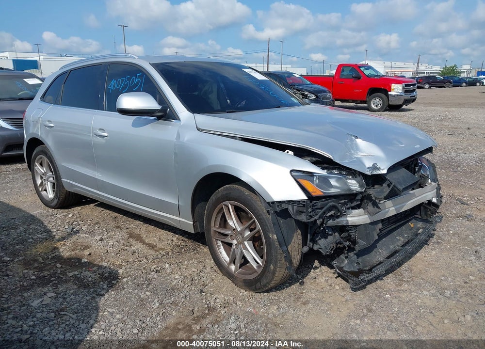2010 AUDI Q5 3.2 PREMIUM VIN: WA1LKAFP8AA090084