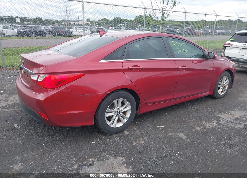 2014 HYUNDAI SONATA GLS VIN: 5NPEB4AC5EH891123