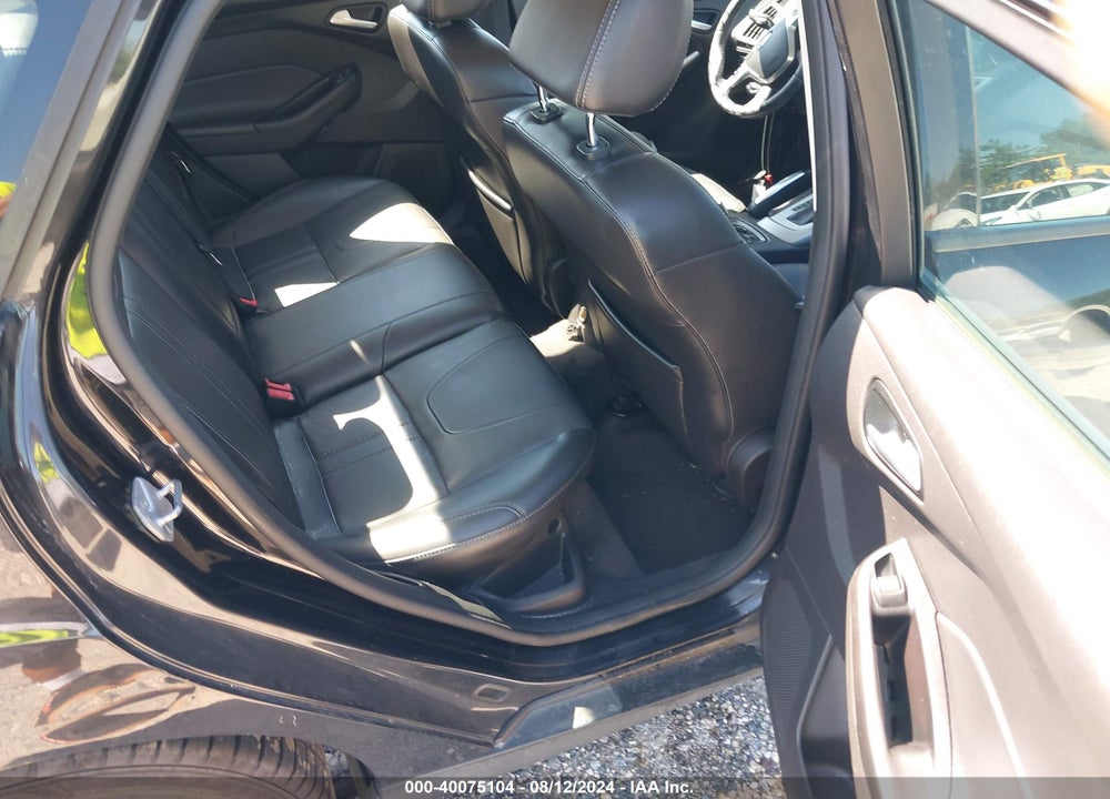 2013 FORD FOCUS SE VIN: 1FADP3F24DL380560