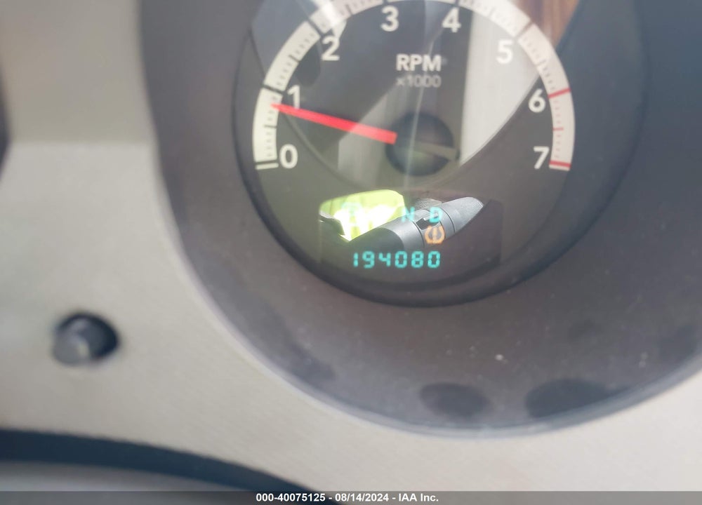 2008 DODGE NITRO SXT VIN: 1D8GU28KX8W238940