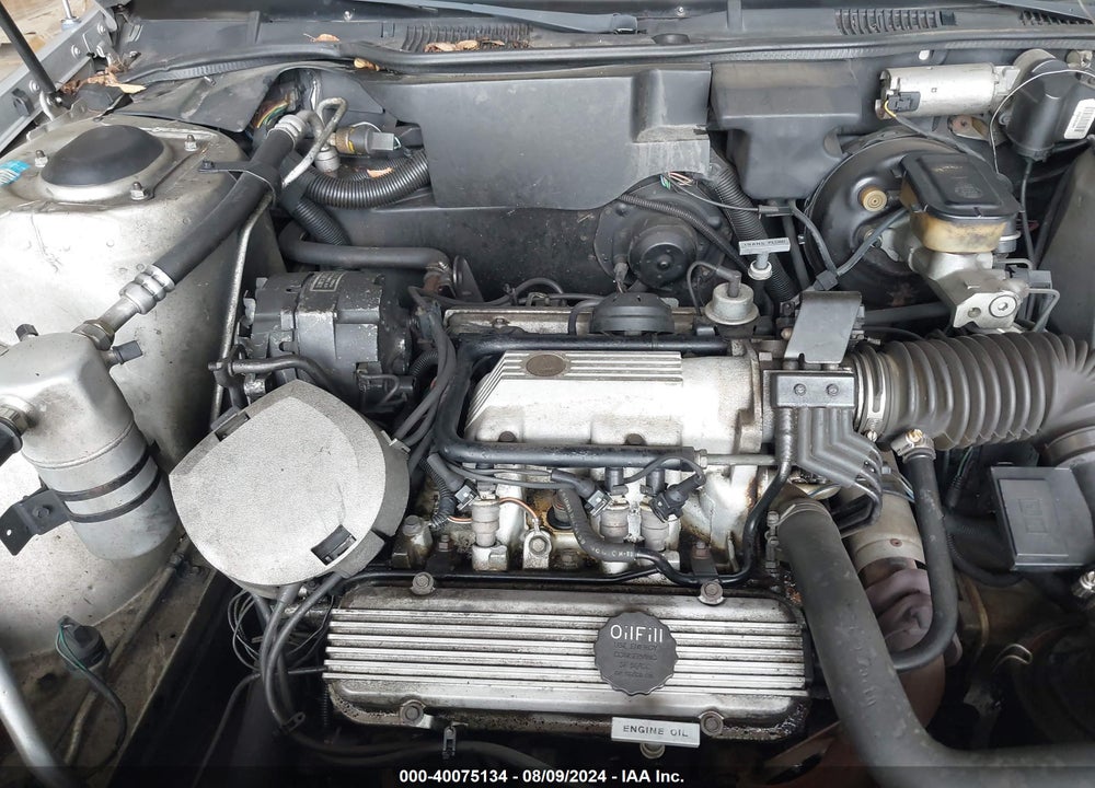 1985 OLDSMOBILE 98 REGENCY BROUGHAM VIN: 1G3CW6935F4382555