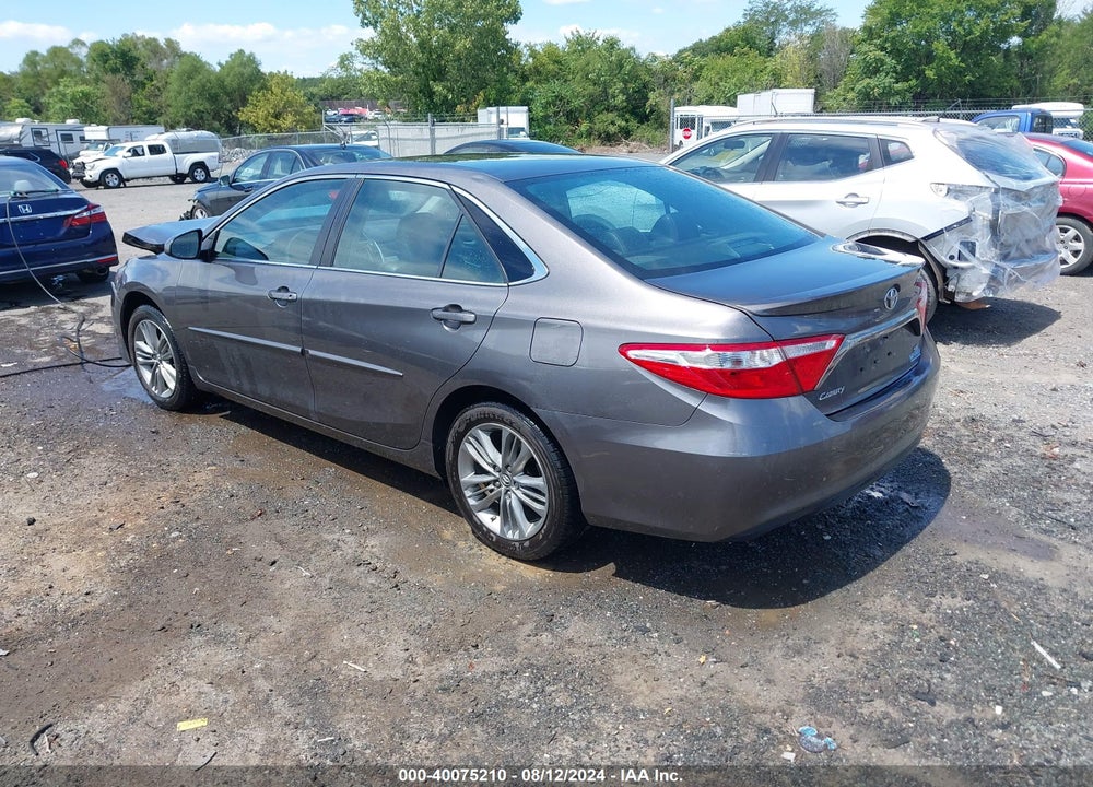 2017 TOYOTA CAMRY SE VIN: 4T1BF1FKXHU755288