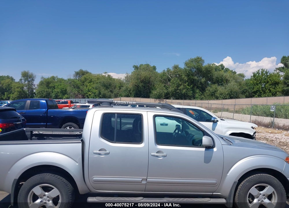 2006 NISSAN FRONTIER LE VIN: 1N6AD07W56C457023