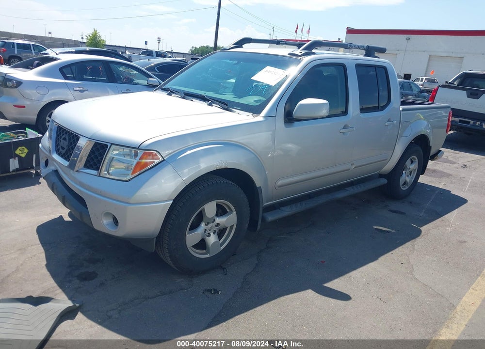 2006 NISSAN FRONTIER LE VIN: 1N6AD07W56C457023
