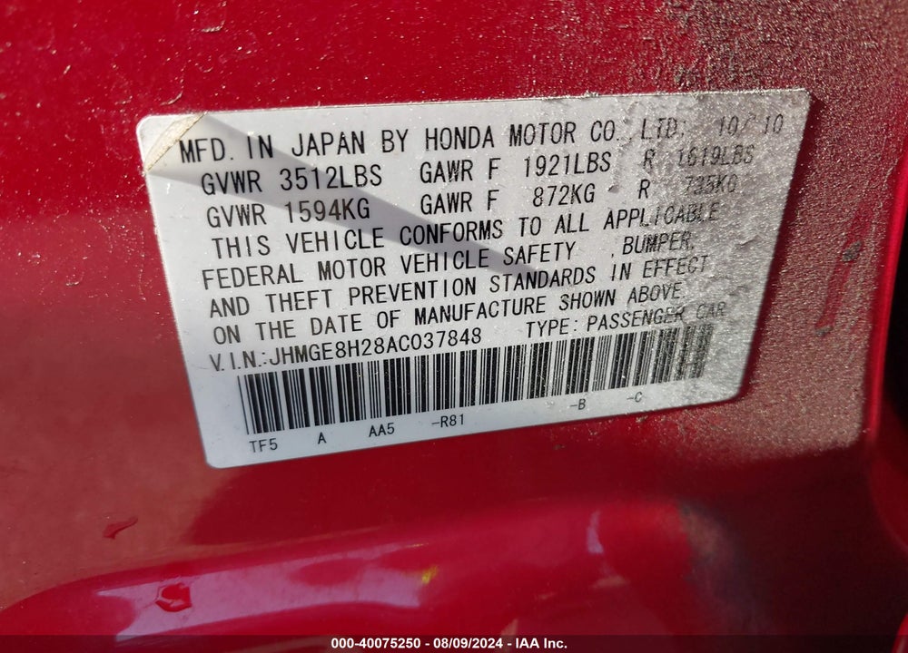 2010 HONDA FIT VIN: JHMGE8H28AC037848
