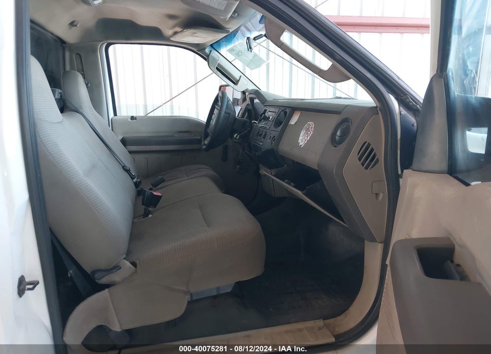 2009 FORD F-350 XL/XLT VIN: 1FDSF30519EA06907