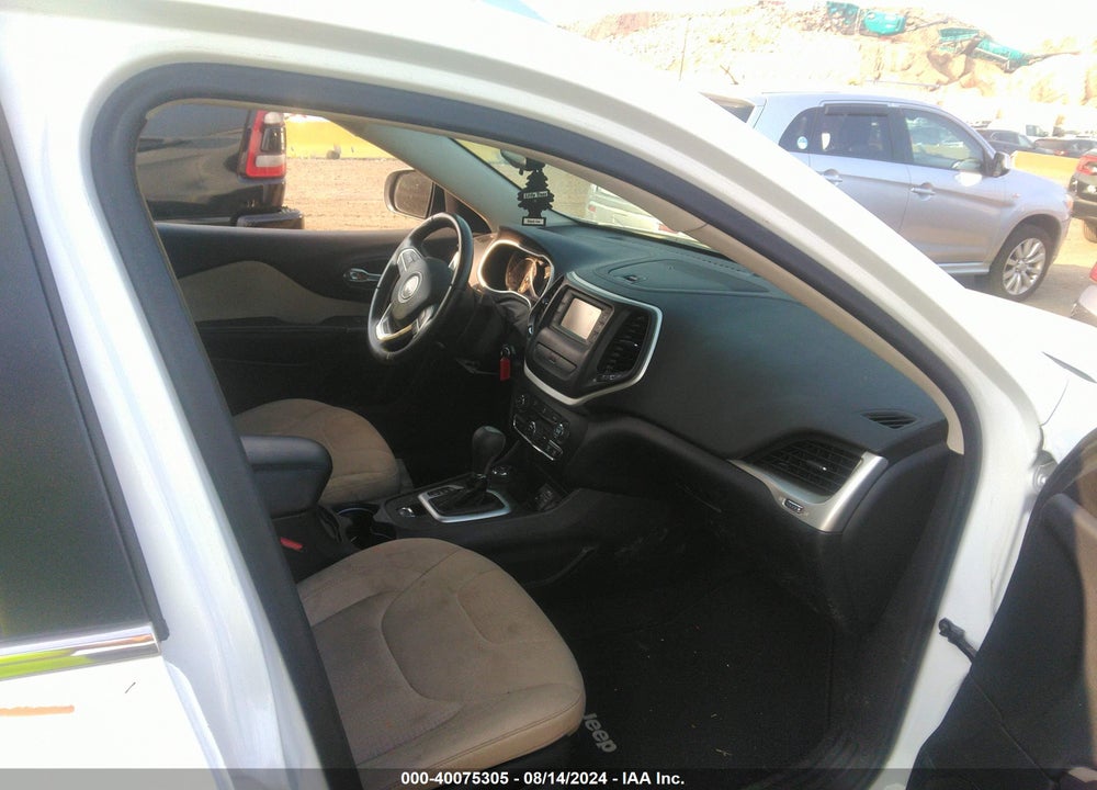 2016 JEEP CHEROKEE LATITUDE VIN: 1C4PJMCB3GW279547