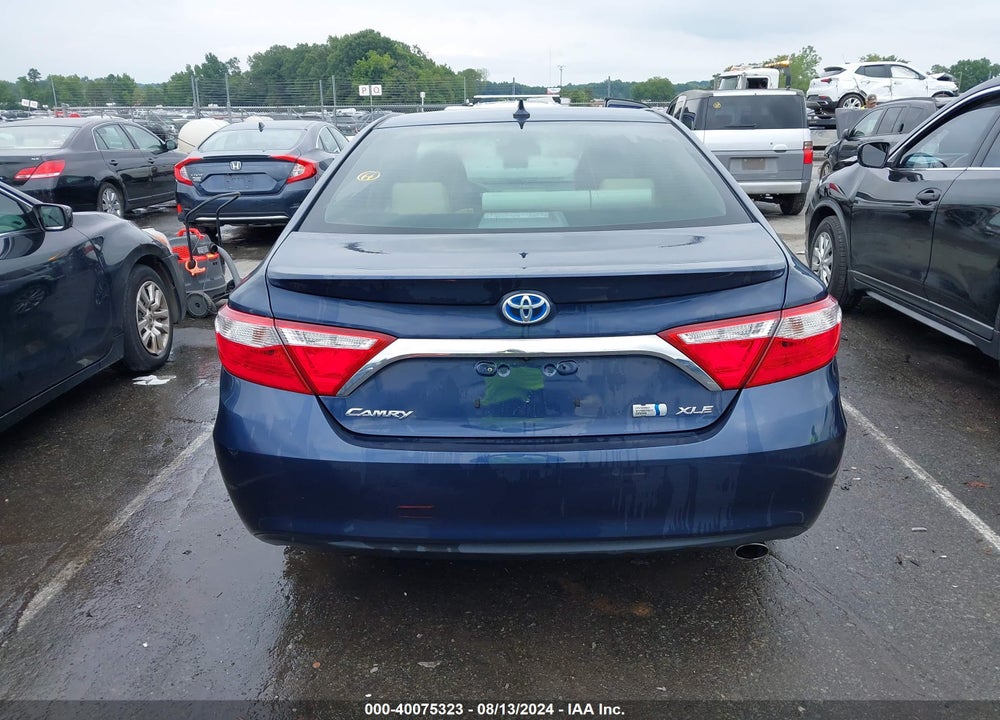 2015 TOYOTA CAMRY HYBRID XLE VIN: 4T1BD1FK4FU153313