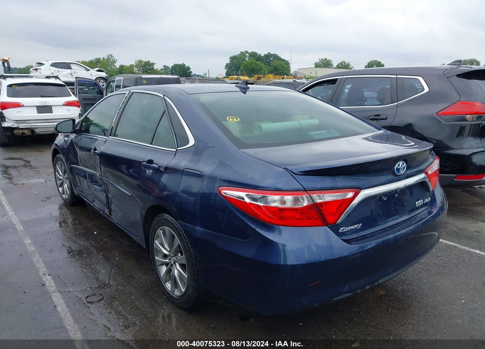 2015 TOYOTA CAMRY HYBRID XLE VIN: 4T1BD1FK4FU153313