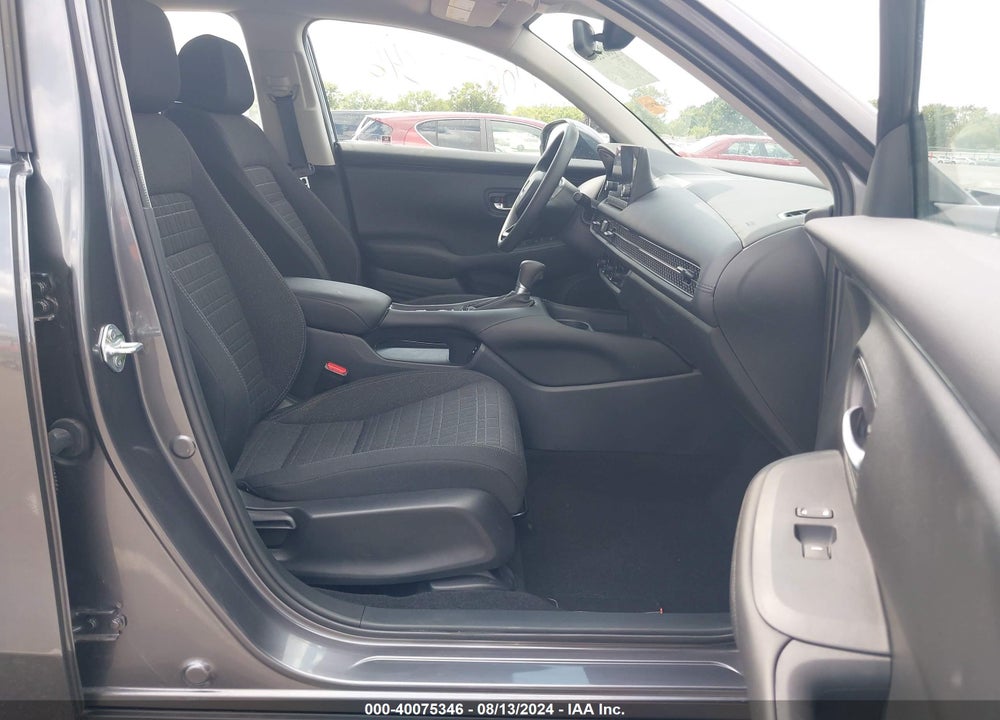 2024 HONDA HR-V AWD LX VIN: 3CZRZ2H30RM777676