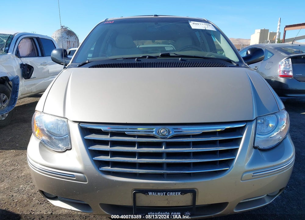 2007 CHRYSLER TOWN & COUNTRY LIMITED VIN: 2A8GP64L57R267581