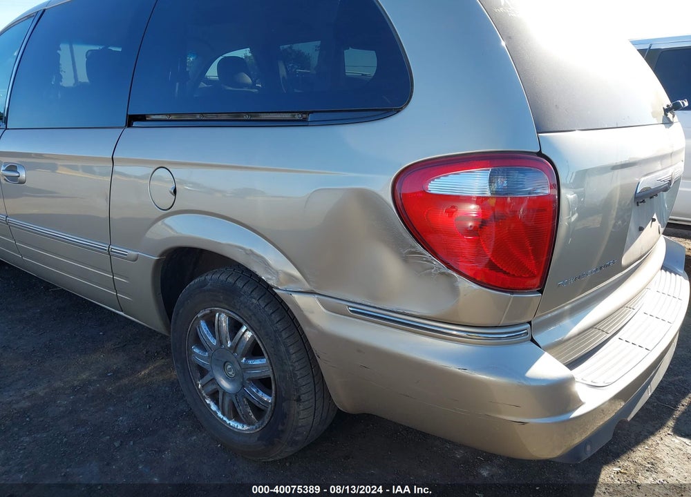 2007 CHRYSLER TOWN & COUNTRY LIMITED VIN: 2A8GP64L57R267581