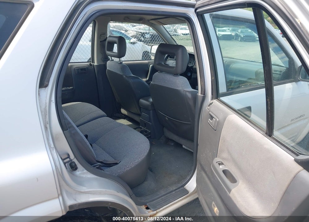 1998 ISUZU RODEO LS/S VIN: 4S2CK58W6W4370372