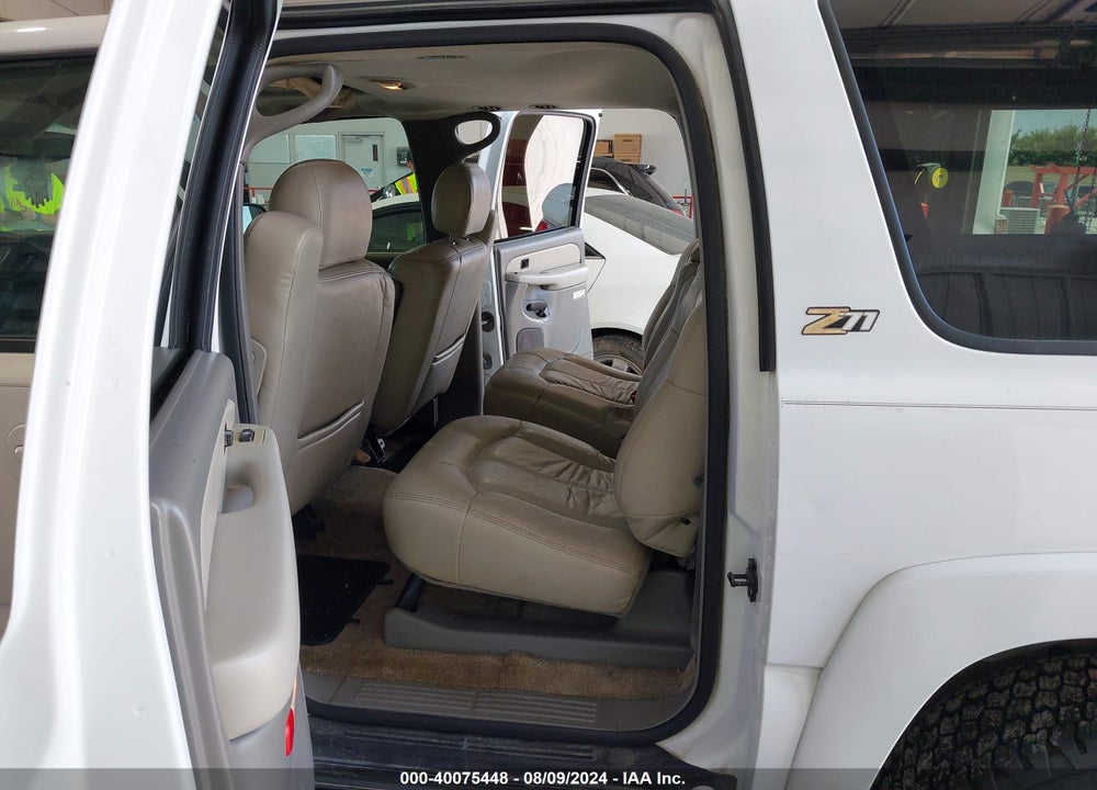 2002 CHEVROLET SUBURBAN 1500 Z71 VIN: 3GNFK16Z82G177756