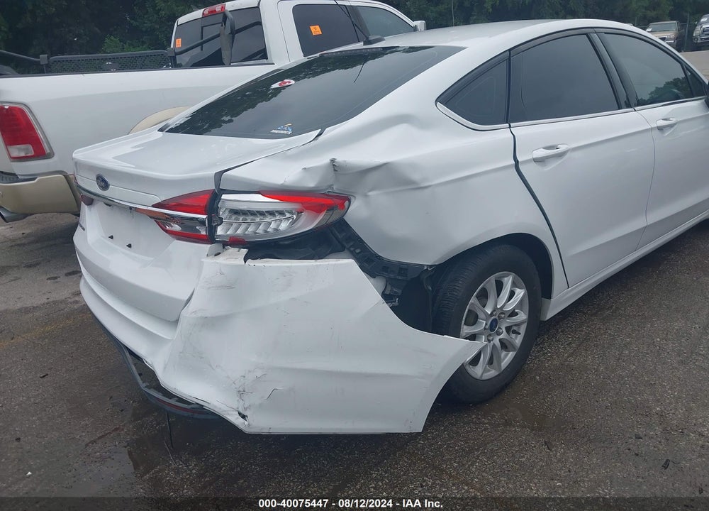 2017 FORD FUSION S VIN: 3FA6P0G71HR343622