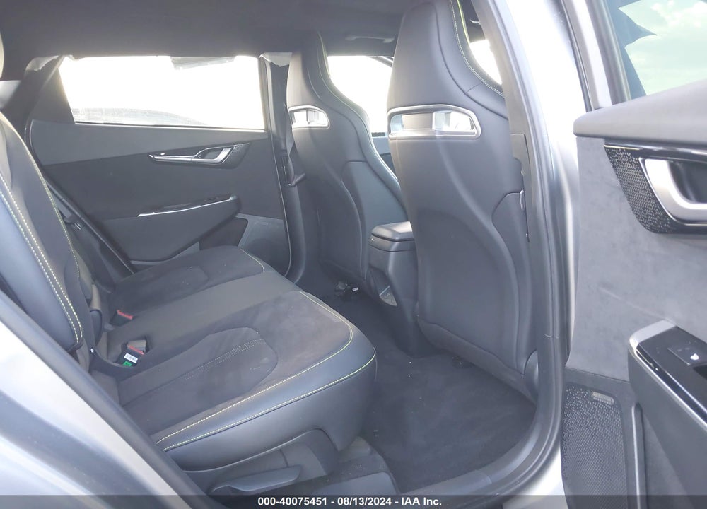 2023 KIA EV6 GT VIN: KNDC5DLE2P5109909
