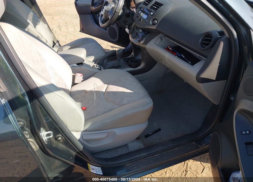 2011 TOYOTA RAV4 VIN: 2T3BF4DVXBW098148