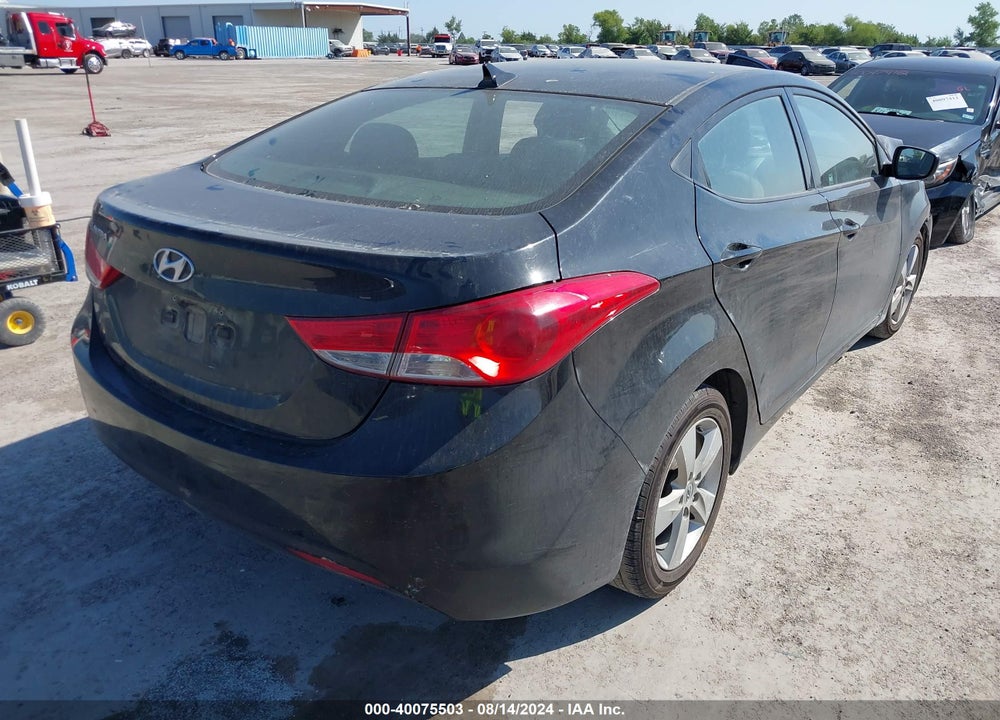 2013 HYUNDAI ELANTRA GLS VIN: 5NPDH4AE2DH355739