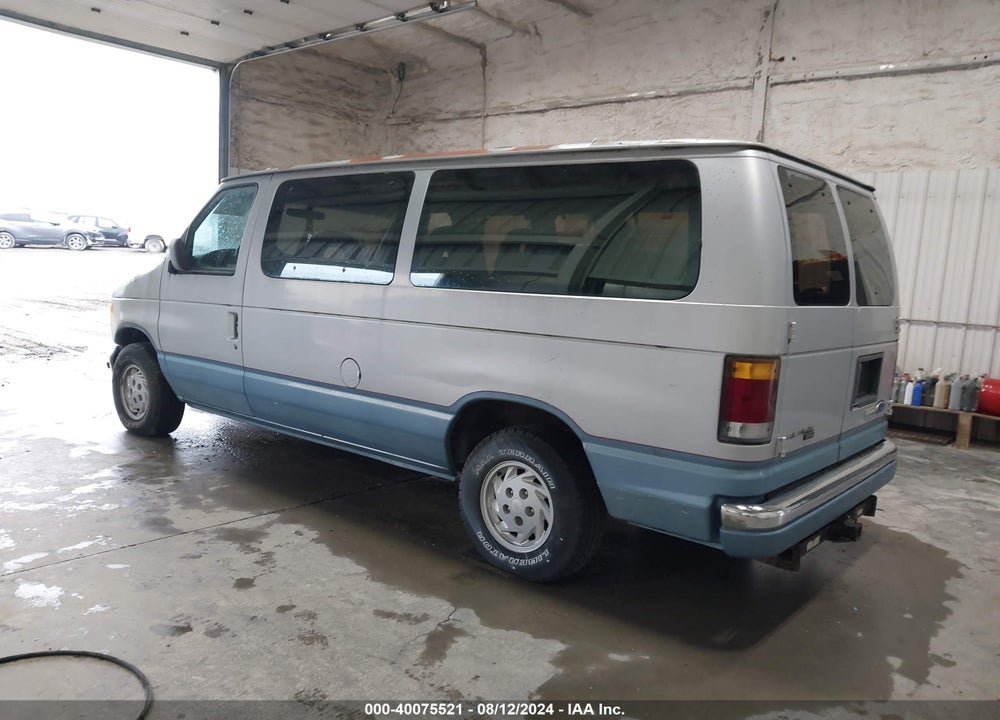 1992 FORD ECONOLINE E150 VIN: 1FMEE11NXNHA70424