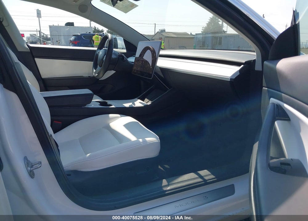 2020 TESLA MODEL 3 STANDARD RANGE PLUS REAR-WHEEL DRIVE/STANDARD RANGE REAR-WHEEL DRIVE VIN: 5YJ3E1EA0LF744015