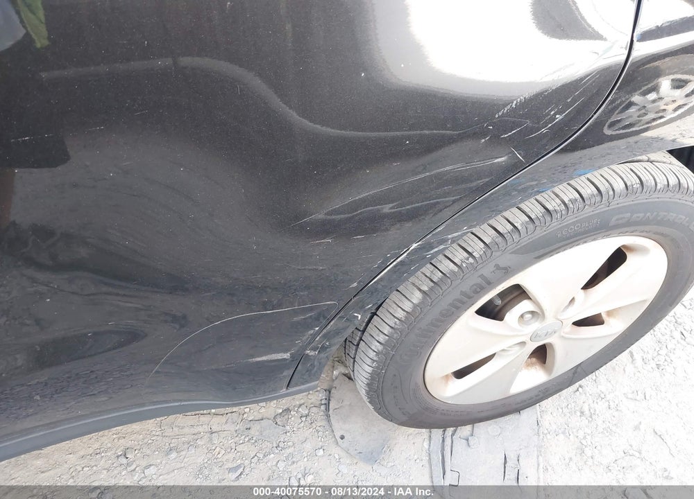 2014 KIA SOUL VIN: KNDJN2A28E7719402