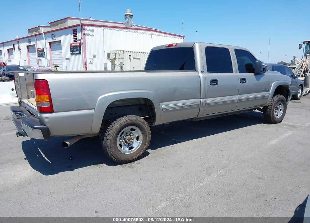 2002 CHEVROLET SILVERADO 2500HD LS VIN: 1GCHC23U92F245853