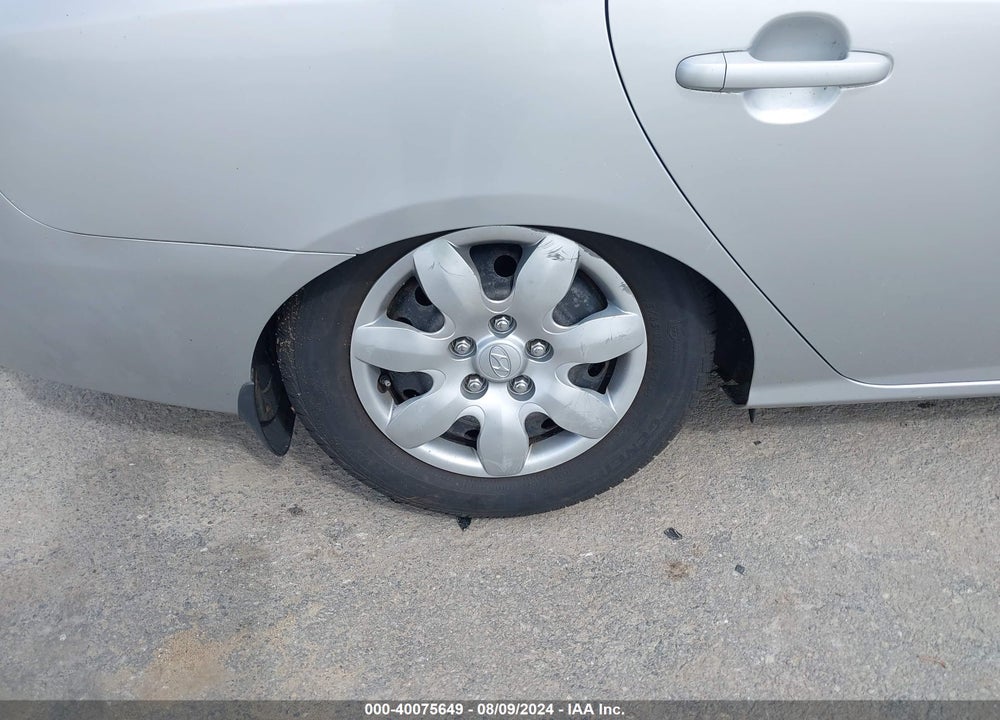 2008 HYUNDAI ELANTRA GLS/SE VIN: KMHDU46DX8U303259