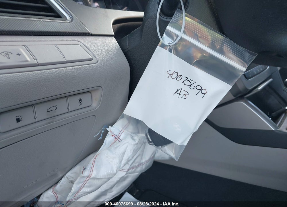 2015 HYUNDAI SONATA SPORT VIN: 5NPE34AF8FH257961