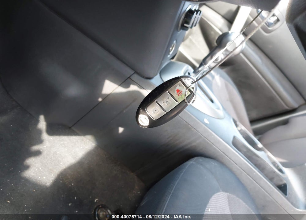 2010 NISSAN ROGUE VIN: JN8AS5MT1AW007428