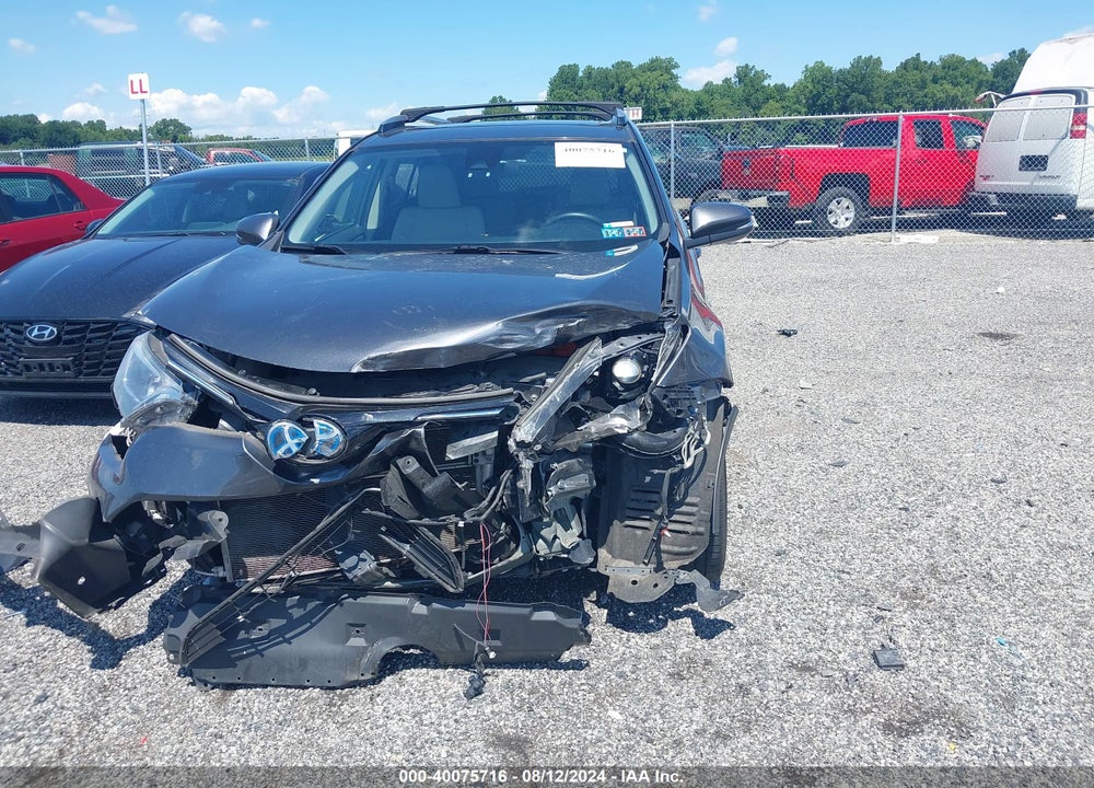 2018 TOYOTA RAV4 HYBRID VIN: JTMRJREV5JD184228