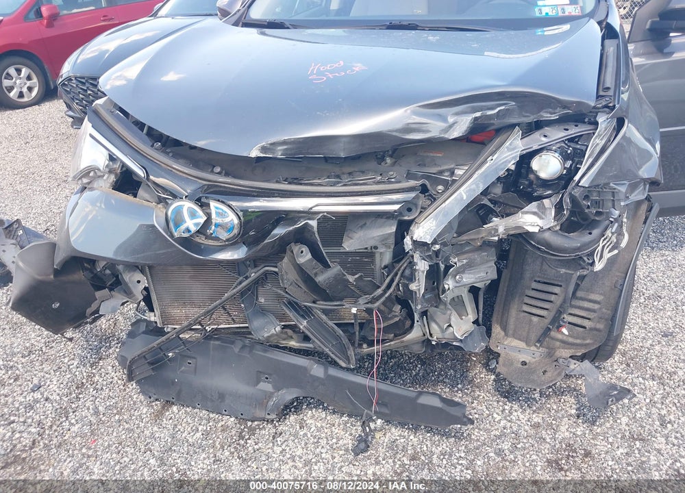2018 TOYOTA RAV4 HYBRID VIN: JTMRJREV5JD184228