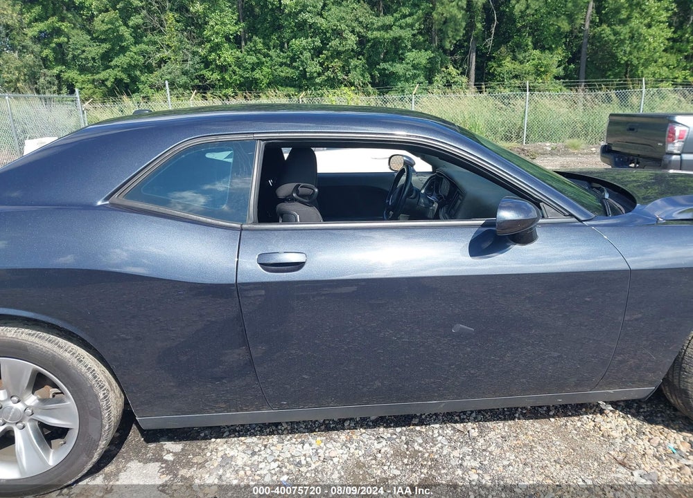 2017 DODGE CHALLENGER SXT VIN: 2C3CDZAG9HH618107