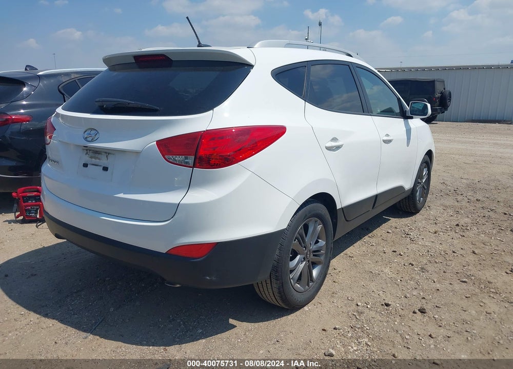 2014 HYUNDAI TUCSON SE VIN: KM8JU3AG8EU845194