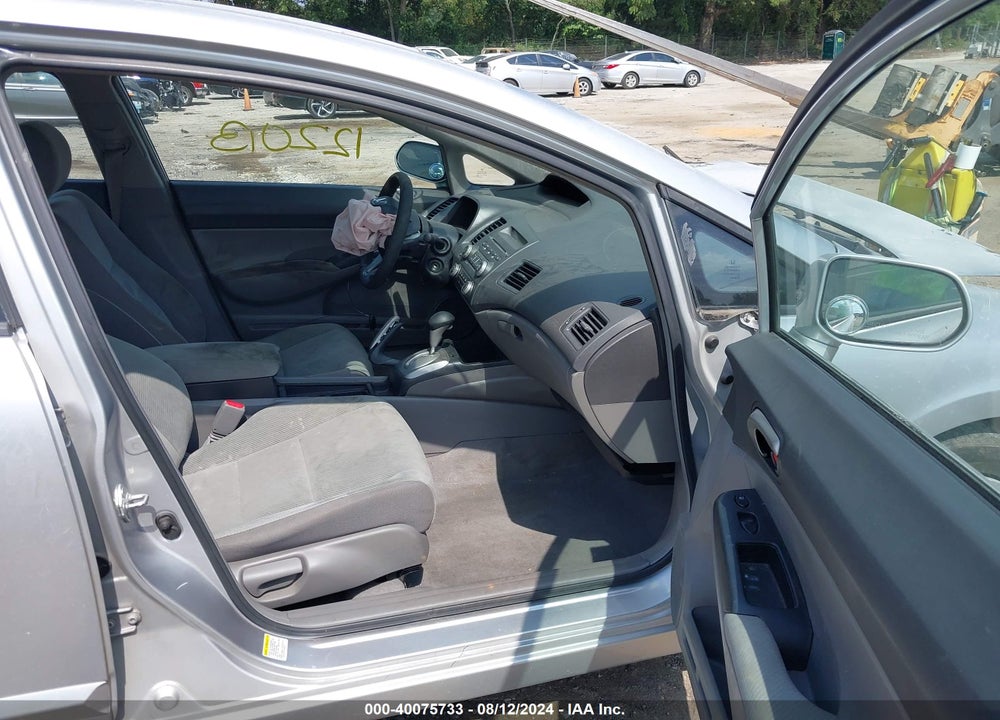 2010 HONDA CIVIC LX VIN: 2HGFA1F57AH315098