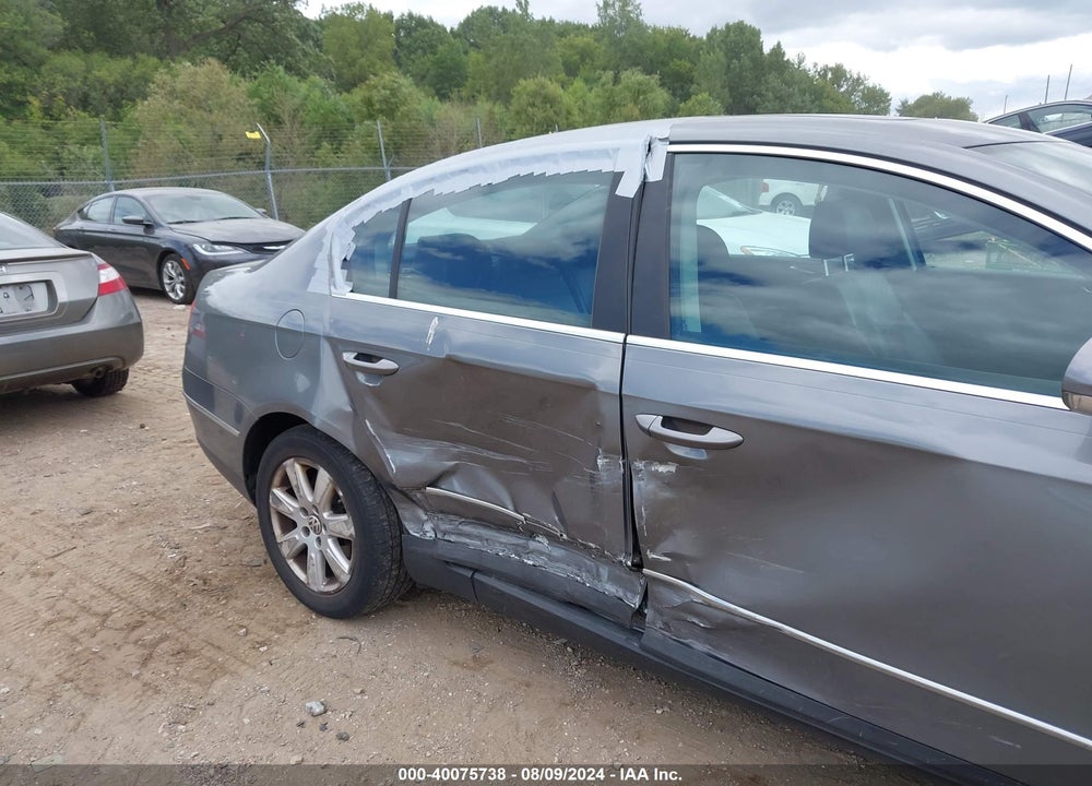 2006 VOLKSWAGEN PASSAT 2.0T VIN: WVWEK93C36P041216