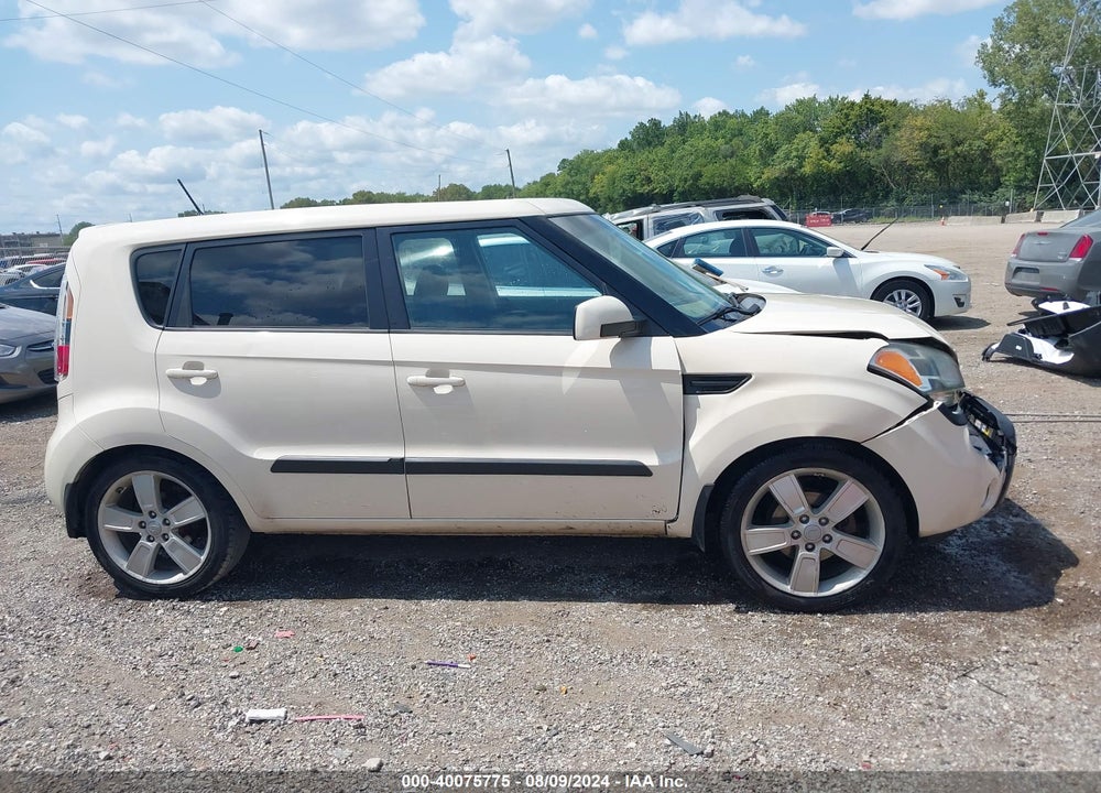 2011 KIA SOUL VIN: KNDJT2A25B7712862