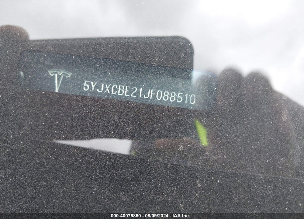 2018 TESLA MODEL X 100D/75D/P100D VIN: 5YJXCBE21JF088510