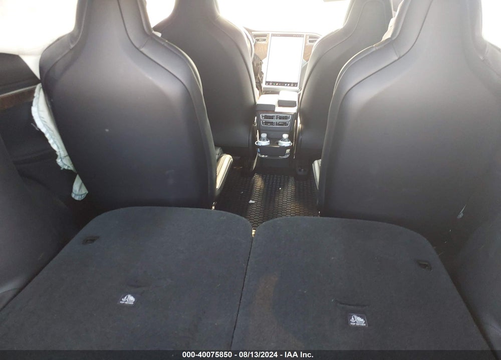 2018 TESLA MODEL X 100D/75D/P100D VIN: 5YJXCBE21JF088510