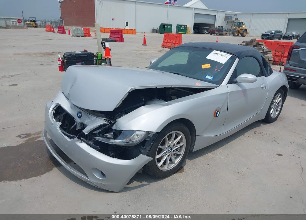 2003 BMW Z4 VIN: 4USBT33443LR63903
