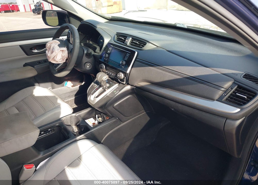 2018 HONDA CR-V LX VIN: 2HKRW6H36JH216396