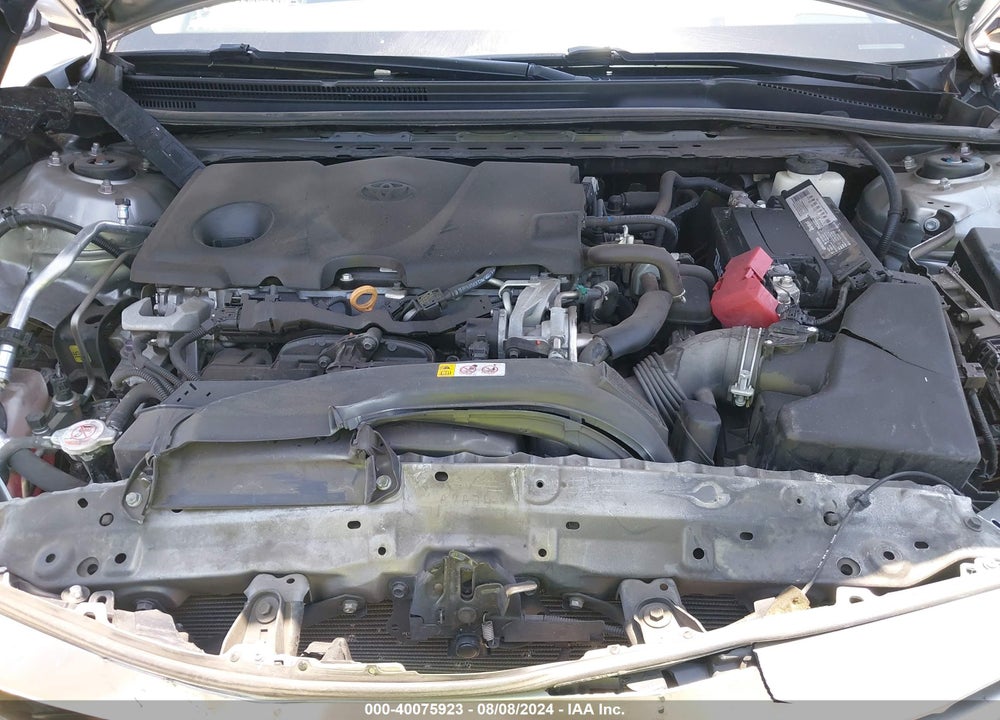 2018 TOYOTA CAMRY SE VIN: 4T1B11HK2JU604592